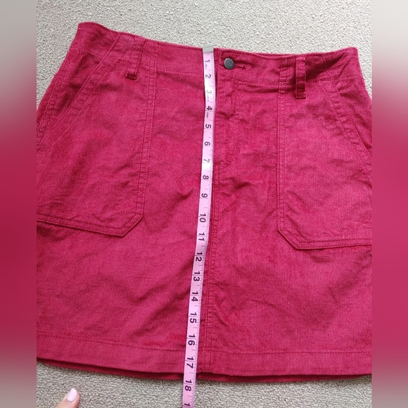 Old Navy red corduroy mini skirt - Picture 8 of 8